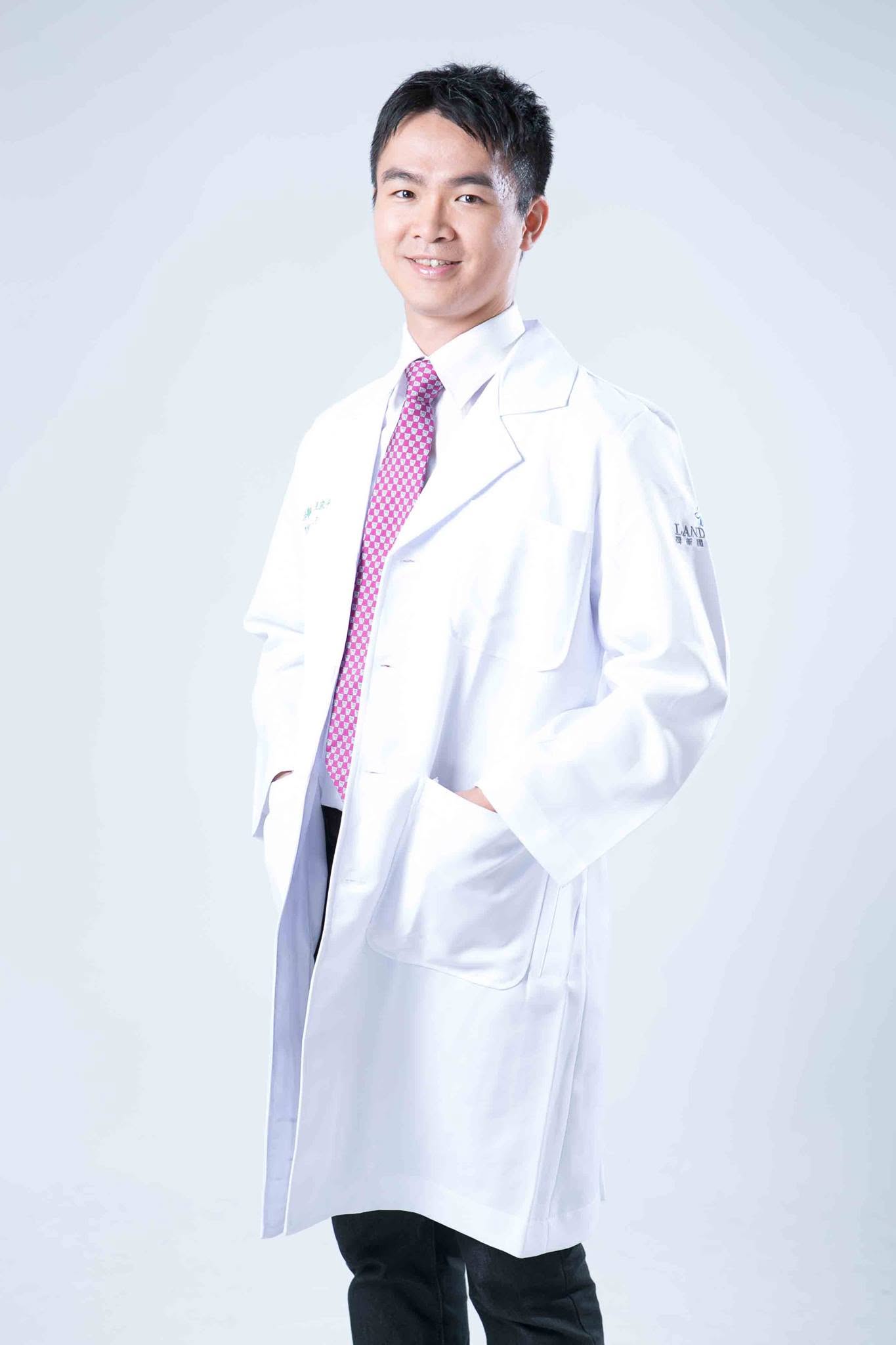 悅衡整合醫學診所王凱平醫師，專長中西醫整合疼痛與運動醫學